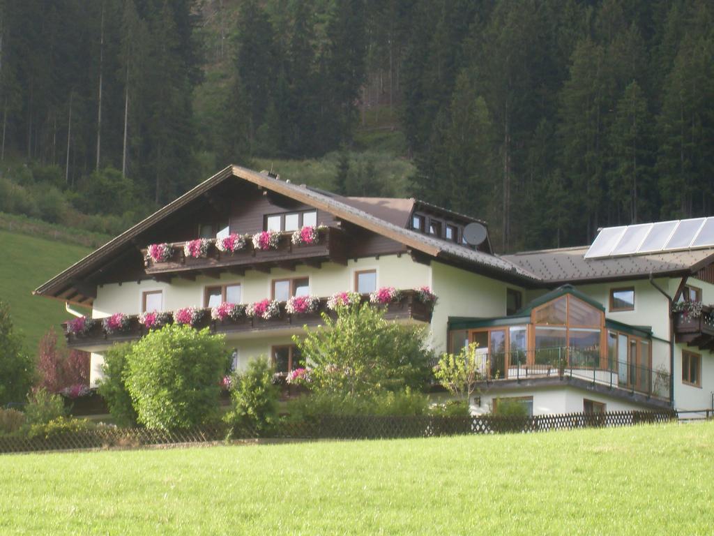 Gaestehaus Huber Fruehstueckspension Schladming Extérieur photo